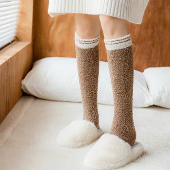 Nove čarape od koralnog runo s tie-boje, debele kućne čarape za spavanje, dvije trake, duge zimske tople čarape do sredine srna