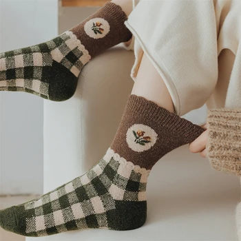 Čarape Za Žene, Kvalitetne Jesen Topla Vunene Čarape u stilu Kawai Za Djevojčice, Modni Svakodnevne Nove Tople Zimske Čarape Slatka Cvijet, Japanski