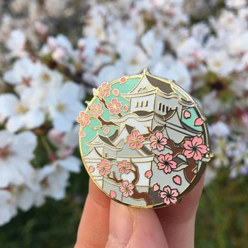 Lijepa Sakura Dvorac Emajl Pin Kawai Crtani Proljetna Trešnja U Cvatu Biljka Metalni Broš, Pribor, Modni Ikonu Nakit